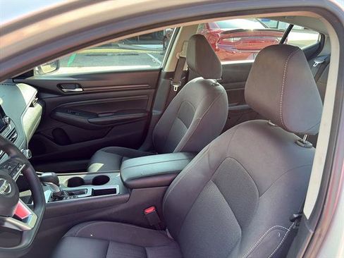 Used 2020 Nissan Altima 2.5 S image 13