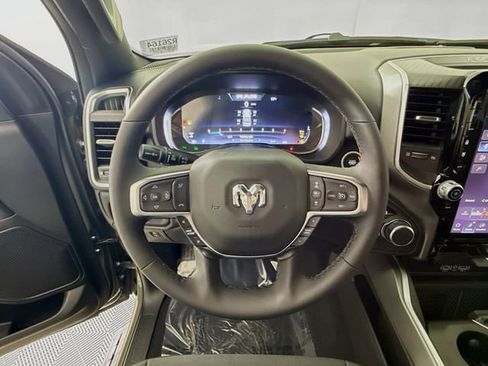New 2026 RAM 1500 4x4 Crew Cab image 11