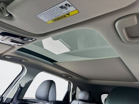 Used 2025 Kia Sorento X-Line EX image 5