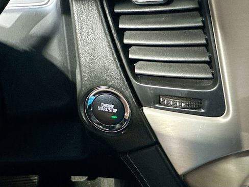 Used 2018 GMC Yukon Denali w/ Open Road Package image 21