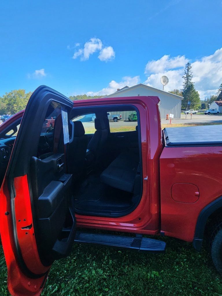 Used 2023 GMC Sierra 1500 Pro w/ Graphite Edition AWD/4WD image 16