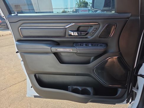 Used 2024 RAM 1500 Limited AWD/4WD image 19
