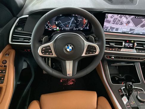 Used 2022 BMW X5 sDrive40i w/ M Sport Package image 14