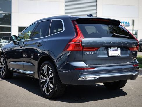 Used 2022 Volvo XC60 B5 Inscription w/ Advanced Package AWD/4WD image 12