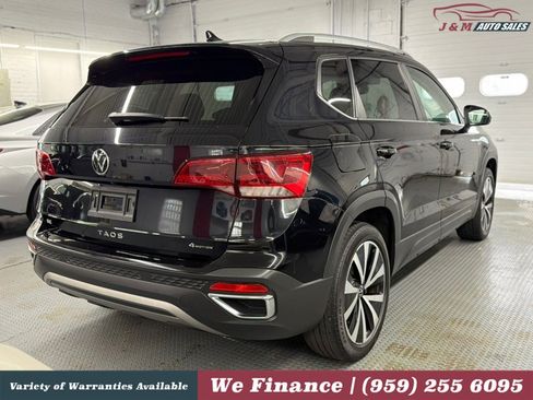 Used 2022 Volkswagen Taos SE AWD/4WD image 8