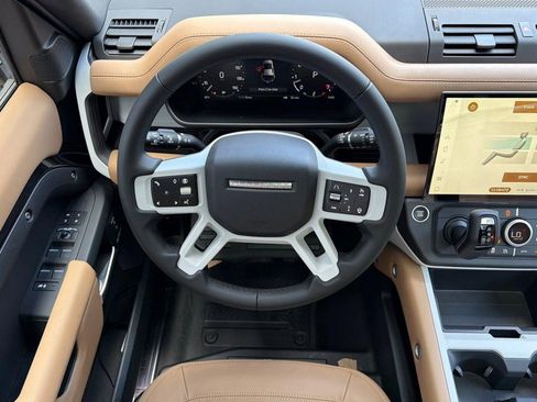 New 2026 Land Rover Defender 110 X-Dynamic SE AWD/4WD image 15