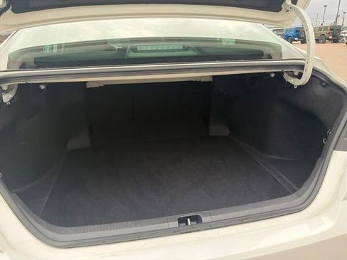 Used 2025 Toyota Camry LE image 24