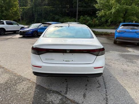 Used 2024 Honda Accord LX image 7