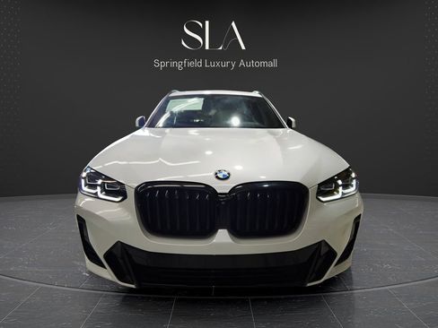 Used 2024 BMW X3 xDrive30i AWD/4WD image 2