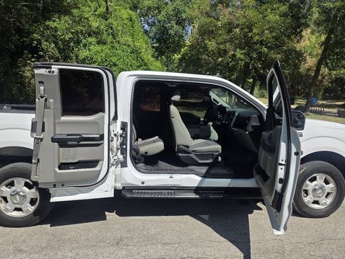 Used 2020 Ford F150 XL w/ Equipment Group 101A Mid RWD image 23