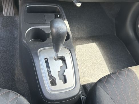 Used 2024 Mitsubishi Mirage ES FWD image 29