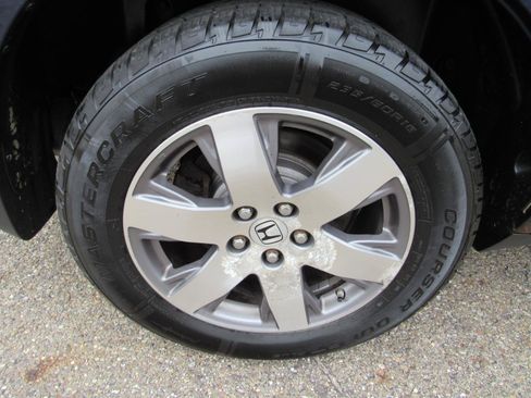 Used 2014 Honda Pilot Touring image 16