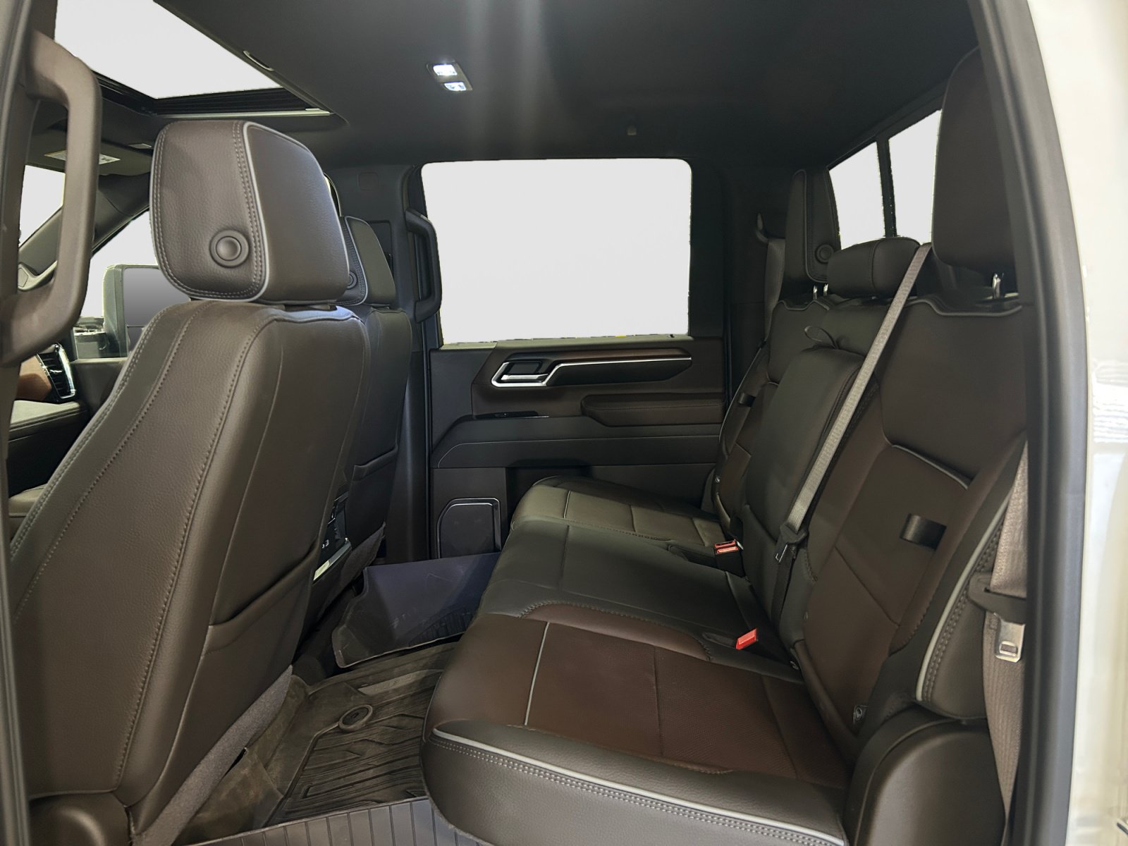 Used 2026 GMC Sierra 2500 Denali w/ Denali Reserve Package AWD/4WD image 21