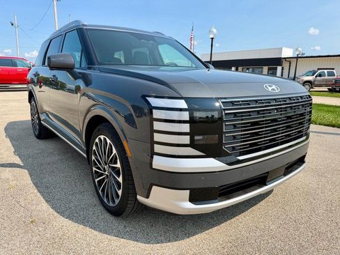 Used 2026 Hyundai Palisade Calligraphy AWD/4WD image 3