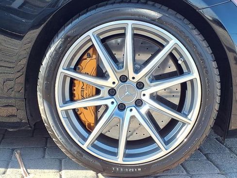 Used 2016 Mercedes-Benz AMG GT S image 11