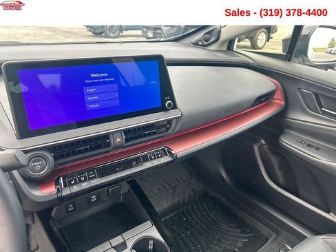 Used 2024 Toyota Prius Prime Premium w/ Advanced Technology Package FWD image 16