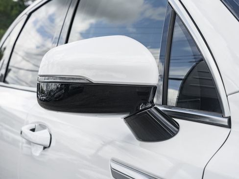 Used 2024 Kia Sorento S image 13