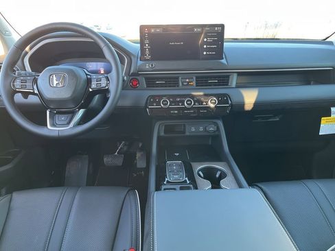 New 2026 Honda Pilot Elite image 9