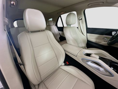 Certified 2026 Mercedes-Benz GLE 450 4MATIC image 39