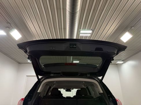 Used 2023 Subaru Ascent Limited AWD/4WD image 68