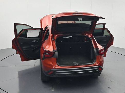 Certified 2024 Chevrolet Trax RS w/ Driver Confidence Package FWD image 45