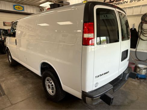 Used 2021 GMC Savana 2500 w/ Driver Convenience Package RWD image 7