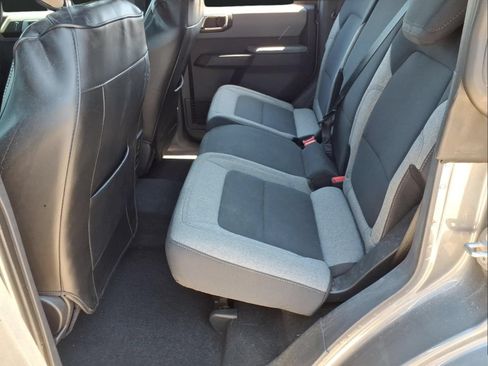 Used 2023 Ford Bronco Big Bend AWD/4WD image 19