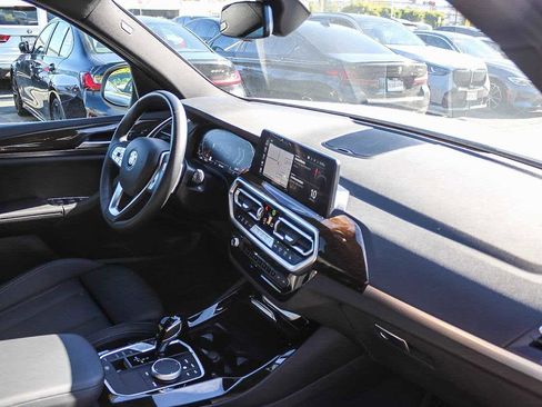 Used 2024 BMW X3 sDrive30i w/ Convenience Package image 16