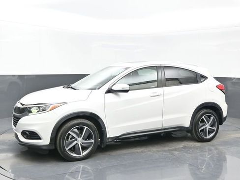 Certified 2022 Honda HR-V EX-L image 2