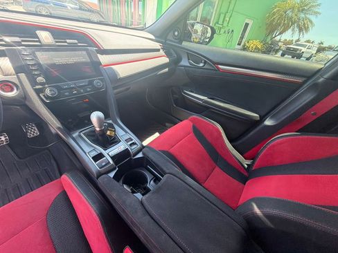 Used 2021 Honda Civic Type R image 14