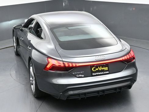 Used 2023 Audi e-tron GT Premium Plus image 45
