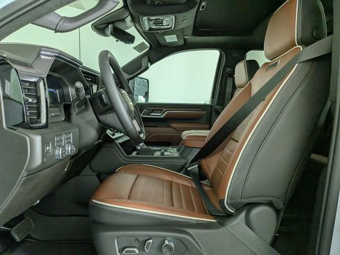 New 2026 GMC Sierra 3500 Denali Ultimate image 15