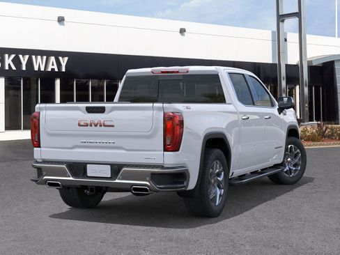 New 2026 GMC Sierra 1500 SLT image 4