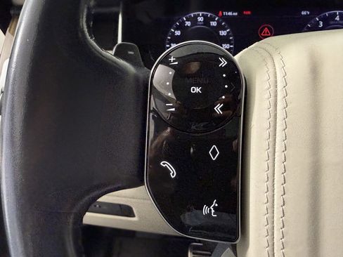 Used 2021 Land Rover Range Rover P525 Westminster Edition LWB image 17