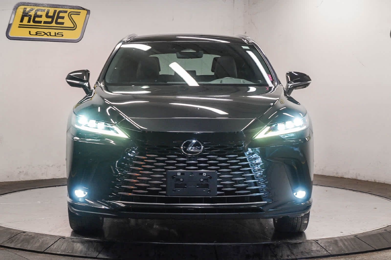 Used 2025 Lexus RX 450h AWD w/ Convenience Package image 6