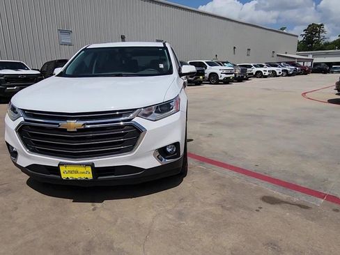 Certified 2019 Chevrolet Traverse LT FWD image 5