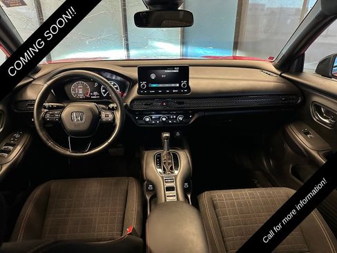 Used 2023 Honda HR-V Sport image 9