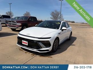 Used 2024 Hyundai Sonata Limited video 1