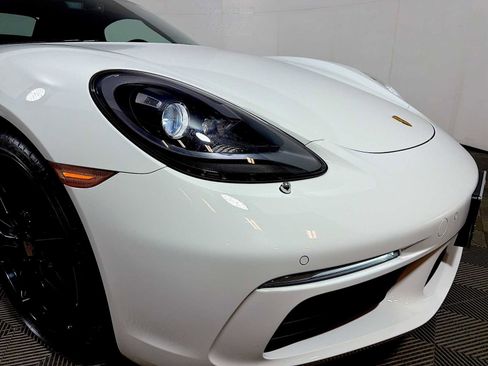 Used 2022 Porsche 718 Boxster image 20