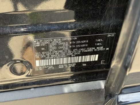 Used 2022 Toyota RAV4 SE AWD/4WD image 35