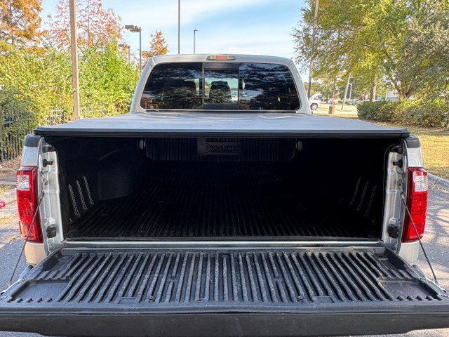 Used 2015 Ford F250 Lariat w/ Lariat Interior Package AWD/4WD image 16