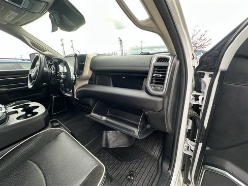 Used 2023 RAM 3500 Laramie AWD/4WD image 8