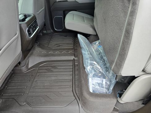 New 2026 GMC Sierra 1500 SLT w/ SLT Premium Plus Package AWD/4WD image 12