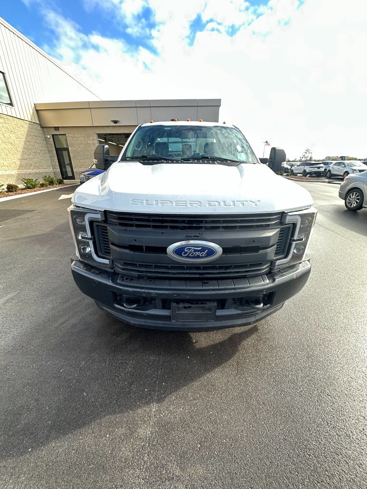 Used 2019 Ford F350 XL w/ Power Equipment Group RWD image 2