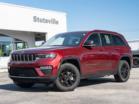 Certified 2023 Jeep Grand Cherokee Limited RWD image 1