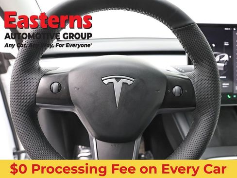 Used 2022 Tesla Model Y Long Range AWD/4WD image 10