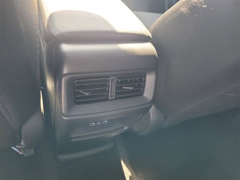 Used 2024 Honda CR-V EX image 8