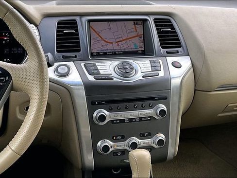 Used 2011 Nissan Murano SL w/ Navigation Pkg FWD image 9