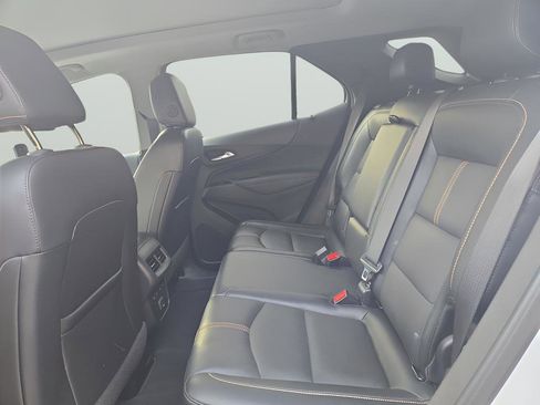 Used 2023 Chevrolet Equinox Premier AWD/4WD image 14