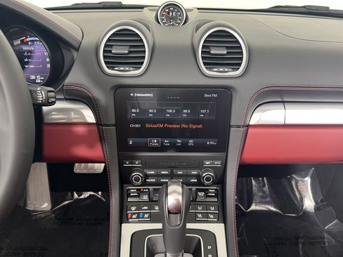 Certified 2025 Porsche 718 Boxster GTS RWD image 19